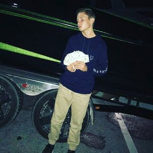 Meet your Posher, Brian